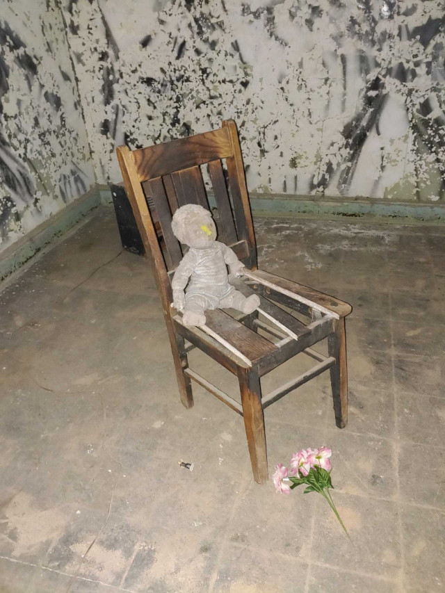 Pennhurst Asylum – Mayflower Building 3rd Floor – Doll Room – Sept 2020